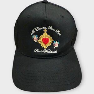 Pirate No Enemies, Show Love Hat Black